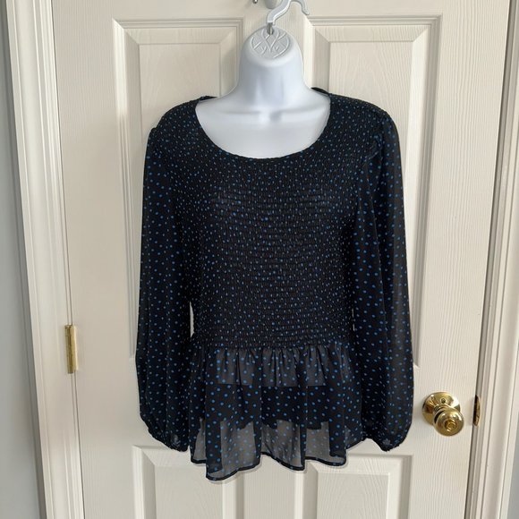 Lily White Blouse - Picture 1 of 5